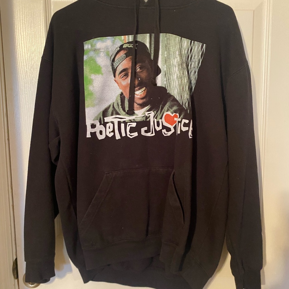 Cute hoodie!